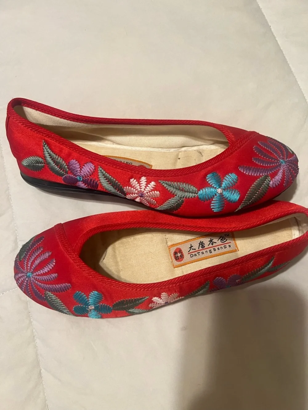 Red Embroidered Satin Slip-On Flats from China - Picture 3 of 4